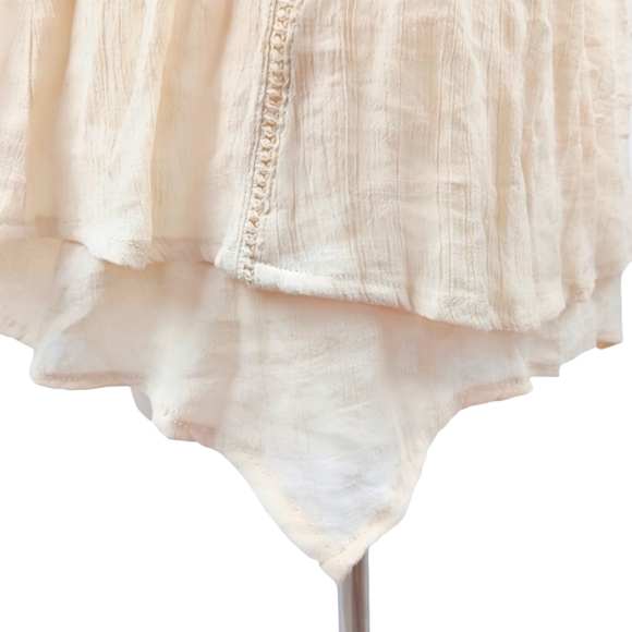 Style & Co Petite Cream Sleeveless Embroidered Boho Blouse Petite M Layered Hem - Picture 5 of 7